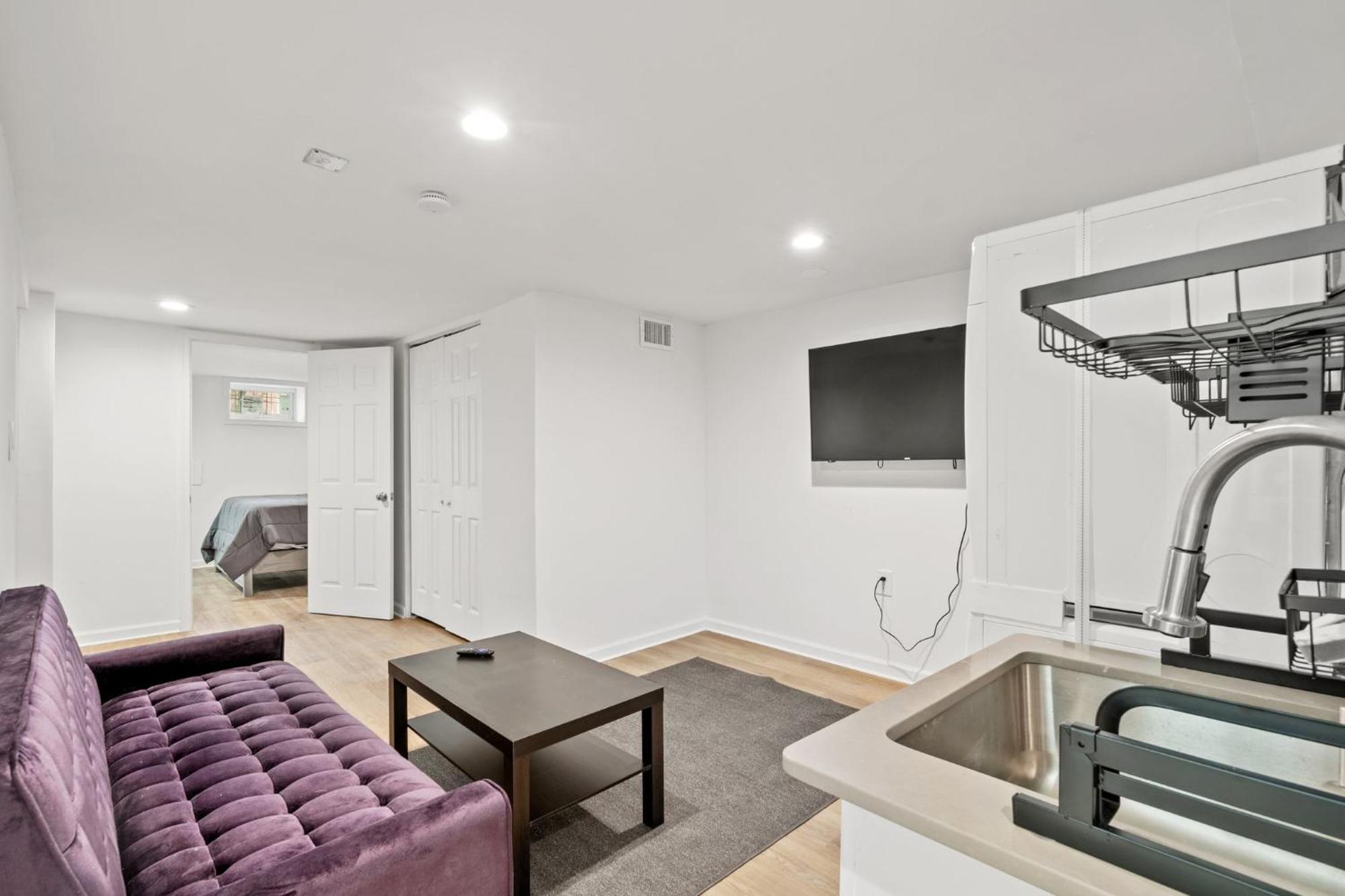 Апартаменты Negin 2903 - Basement Unit Вашингтон Экстерьер фото
